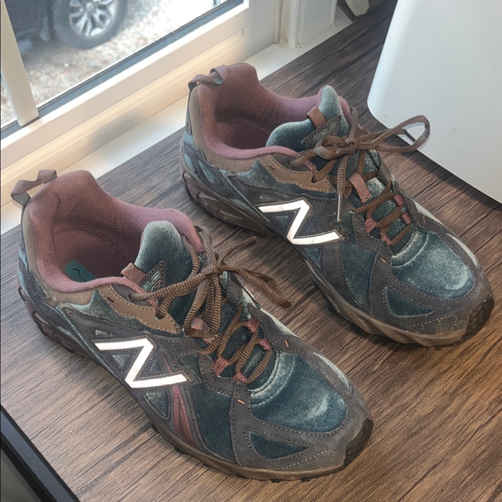 New Balance Teal and Brown/ Purple Athletic Shoes